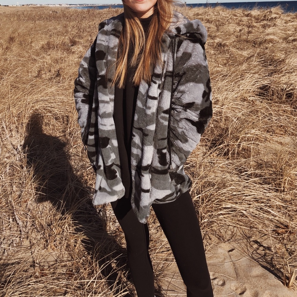 camouflage fluffy jacket